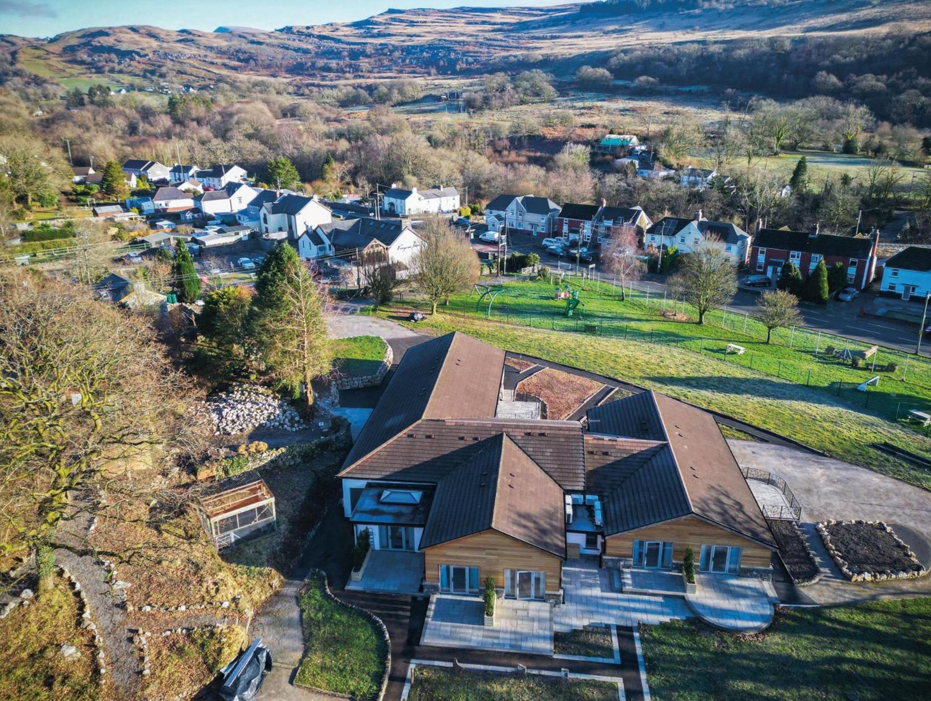 Suite 9 - Sleeping Giant Hotel - Pen Y Cae Inn Brecon Bagian luar foto